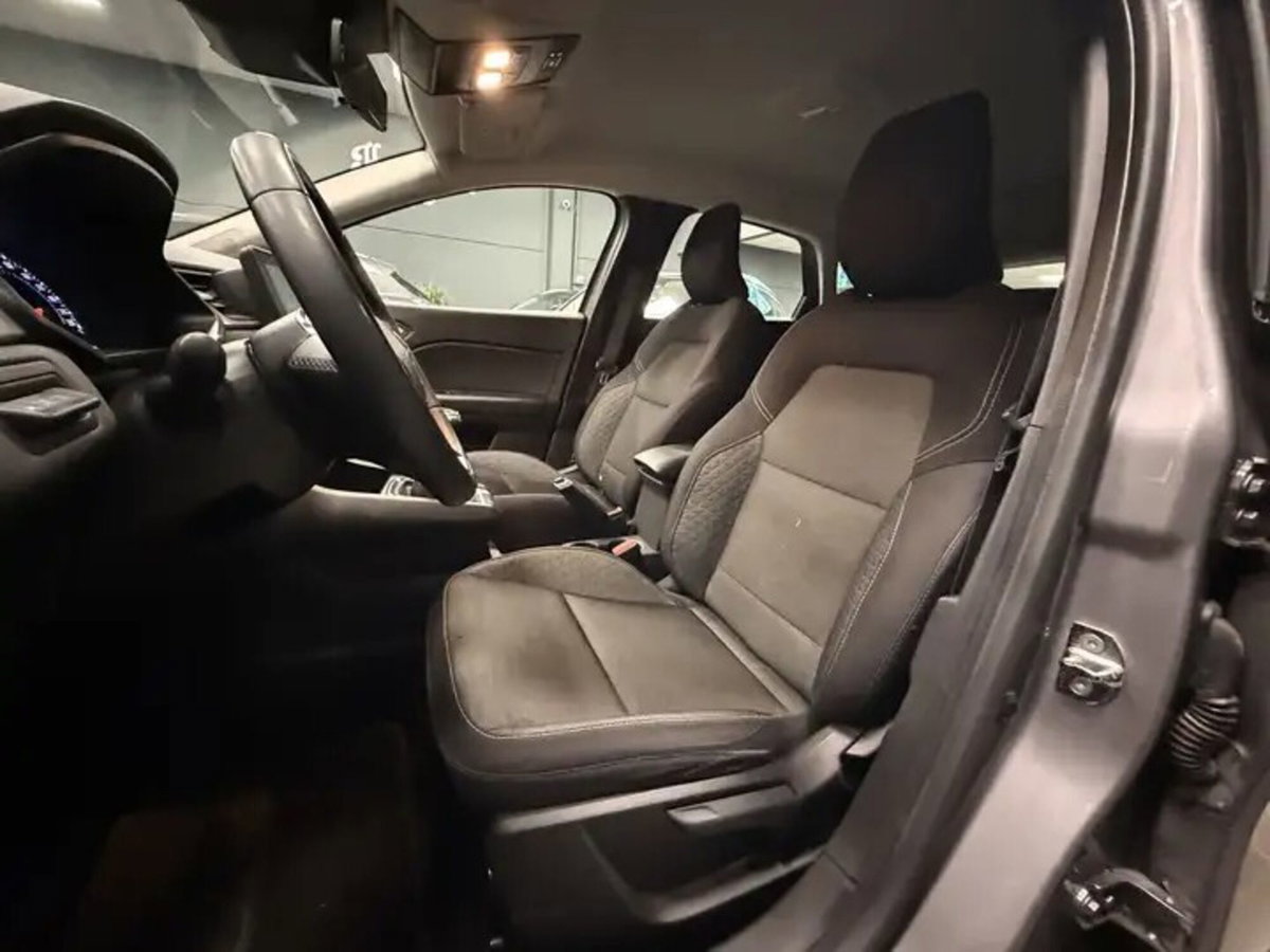 Renault Captur TCe 90 CV Business (8)