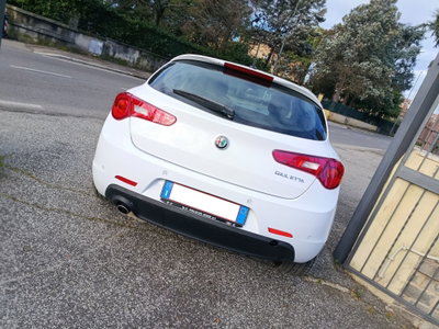 Alfa Romeo Giulietta 1.4 Turbo Distinctive Gpl 120cv E6 (8)