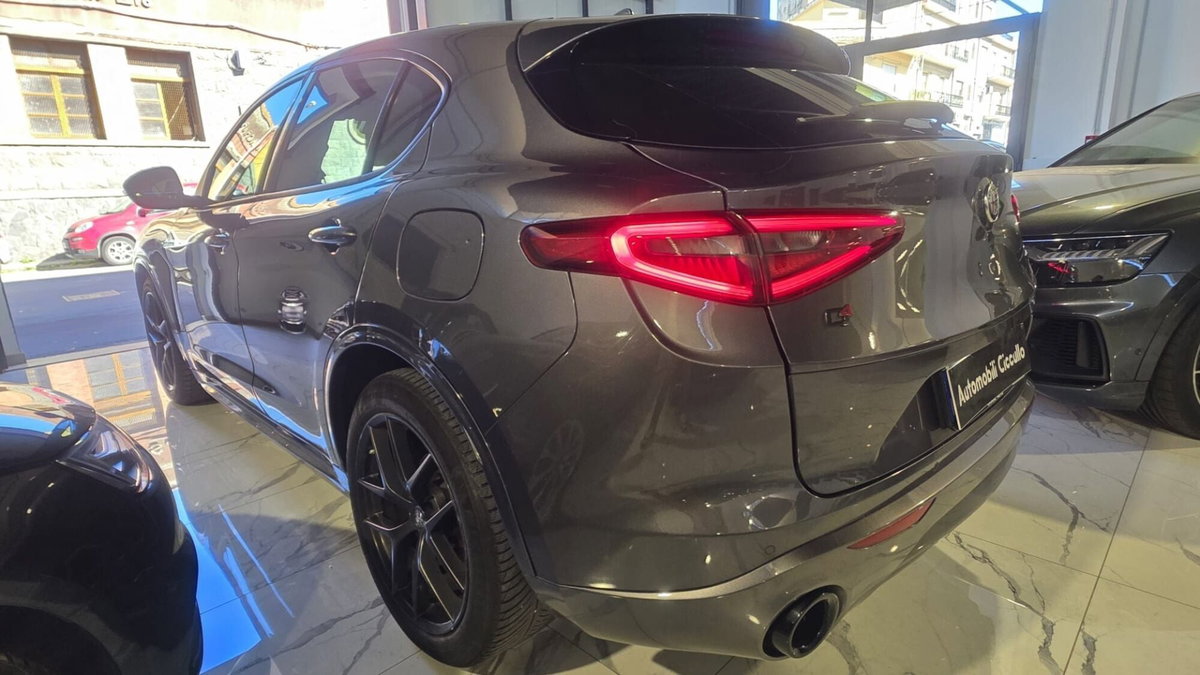 Alfa Romeo Stelvio Stelvio 2.2 Turbodiesel 210 CV AT8 Q4 Veloce Tì (7)