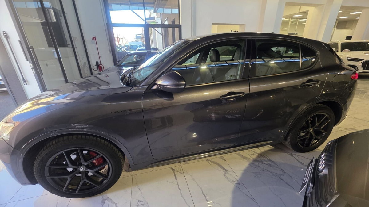 Alfa Romeo Stelvio Stelvio 2.2 Turbodiesel 210 CV AT8 Q4 Veloce Tì (8)