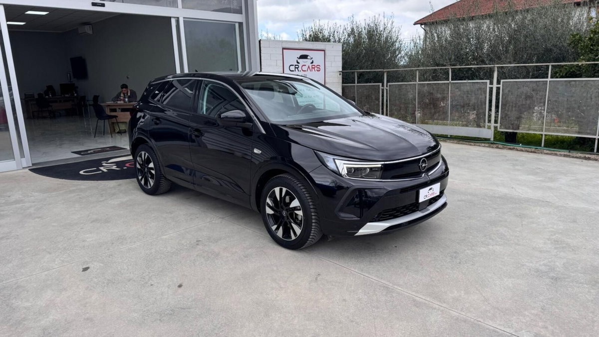 Opel Grandland 1.5 diesel Ecotec aut. Ultimate (2)