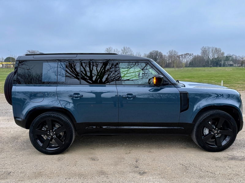 Land Rover Defender 110 3.0D I6 300 CV AWD Auto X-Dynamic HSE