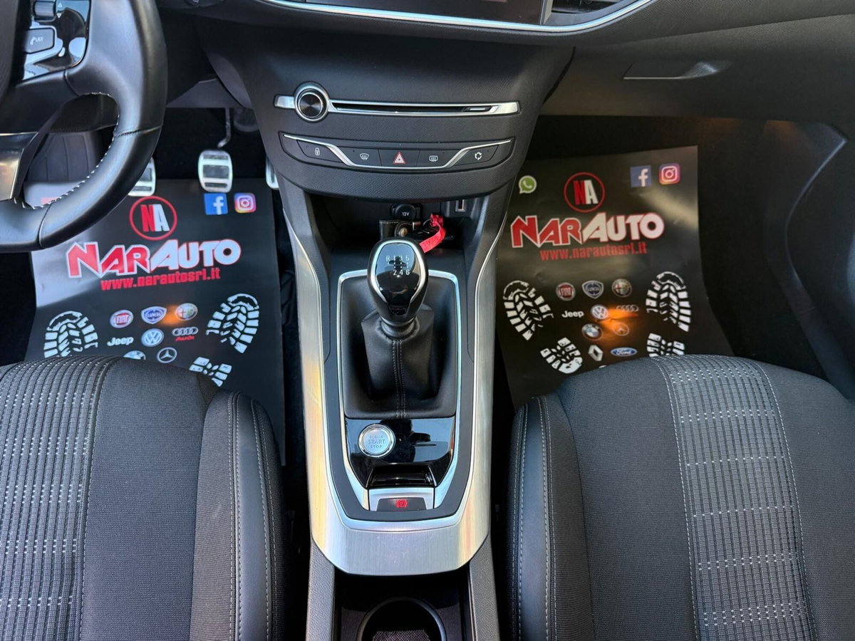 Peugeot 308 BlueHDi 130 S&S Allure (18)