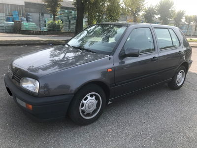 Volkswagen Golf 1.4 cat 5 porte GL usata