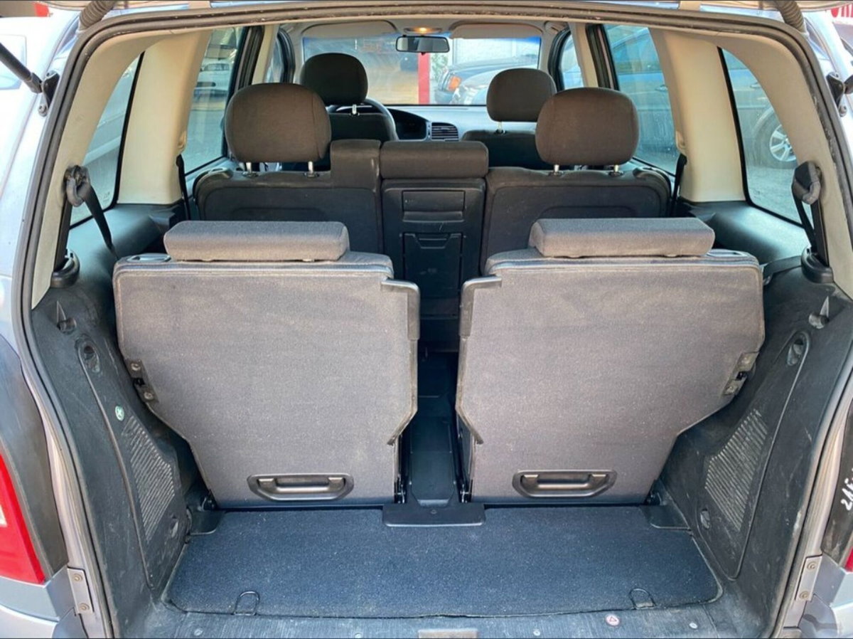 Opel Zafira 16V cat Eco M Club (14)