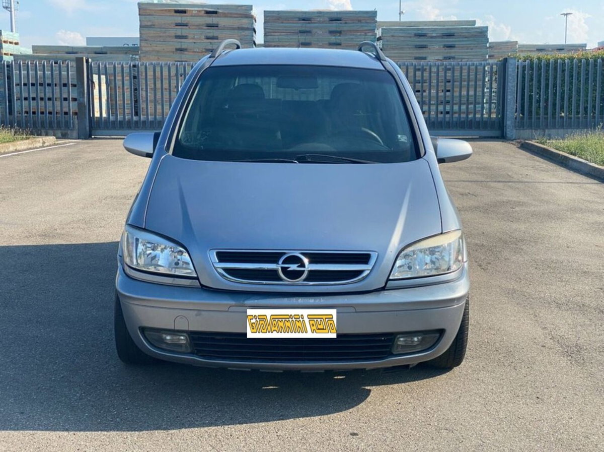 Opel Zafira 16V cat Eco M Club (2)