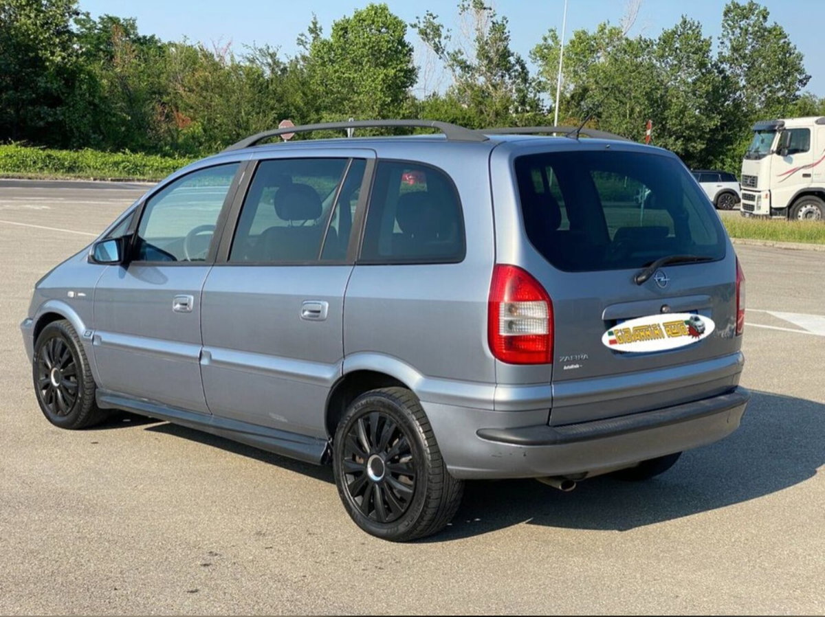 Opel Zafira 16V cat Eco M Club (7)