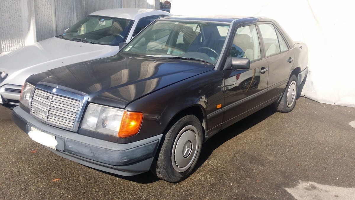 Mercedes-Benz 190 1.8 E cat (4)