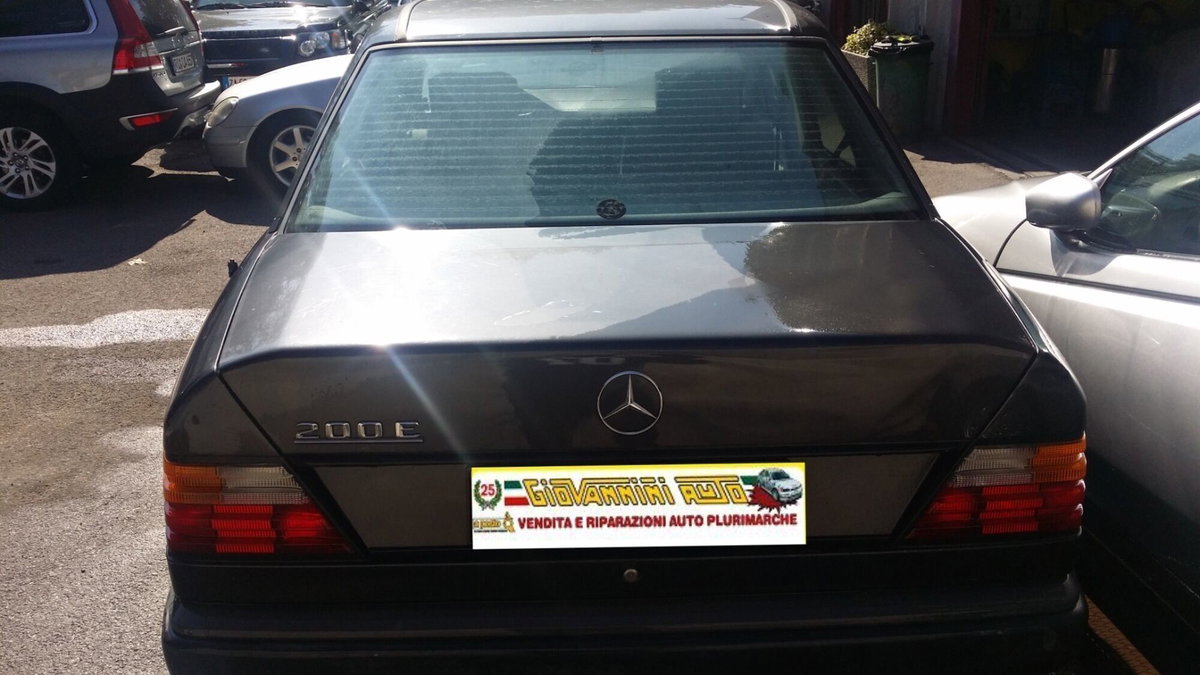 Mercedes-Benz 190 1.8 E cat (5)
