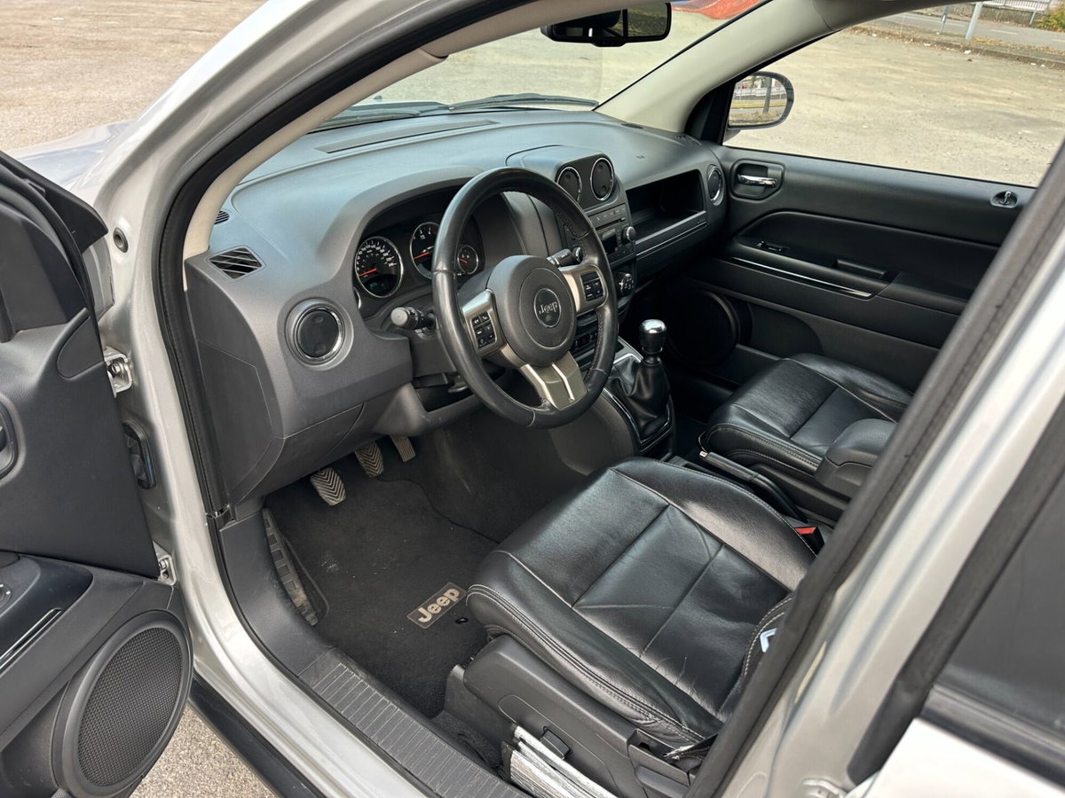 Jeep Compass 2.2 CRD Limited (10)