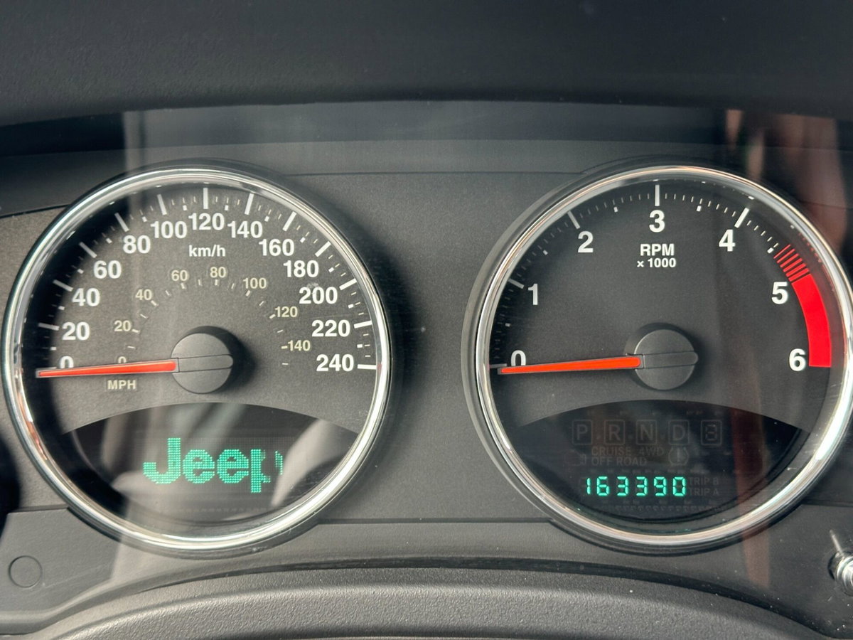 Jeep Compass 2.2 CRD Limited (19)