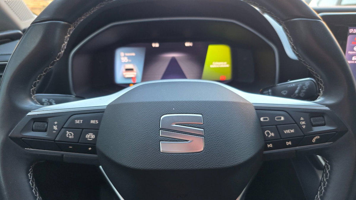 SEAT Leon ST Sportstourer 2.0 tdi Style 116cv (16)