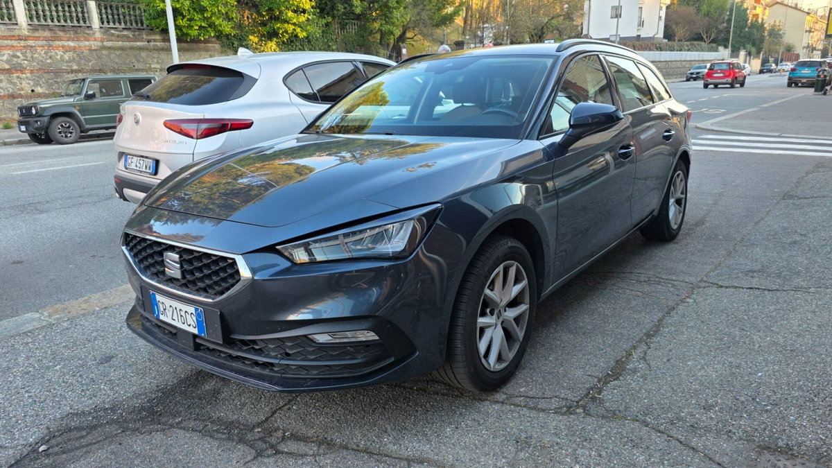SEAT Leon ST Sportstourer 2.0 tdi Style 116cv (3)