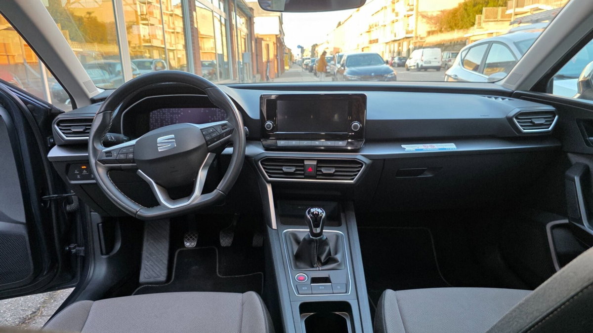 SEAT Leon ST Sportstourer 2.0 tdi Style 116cv (9)