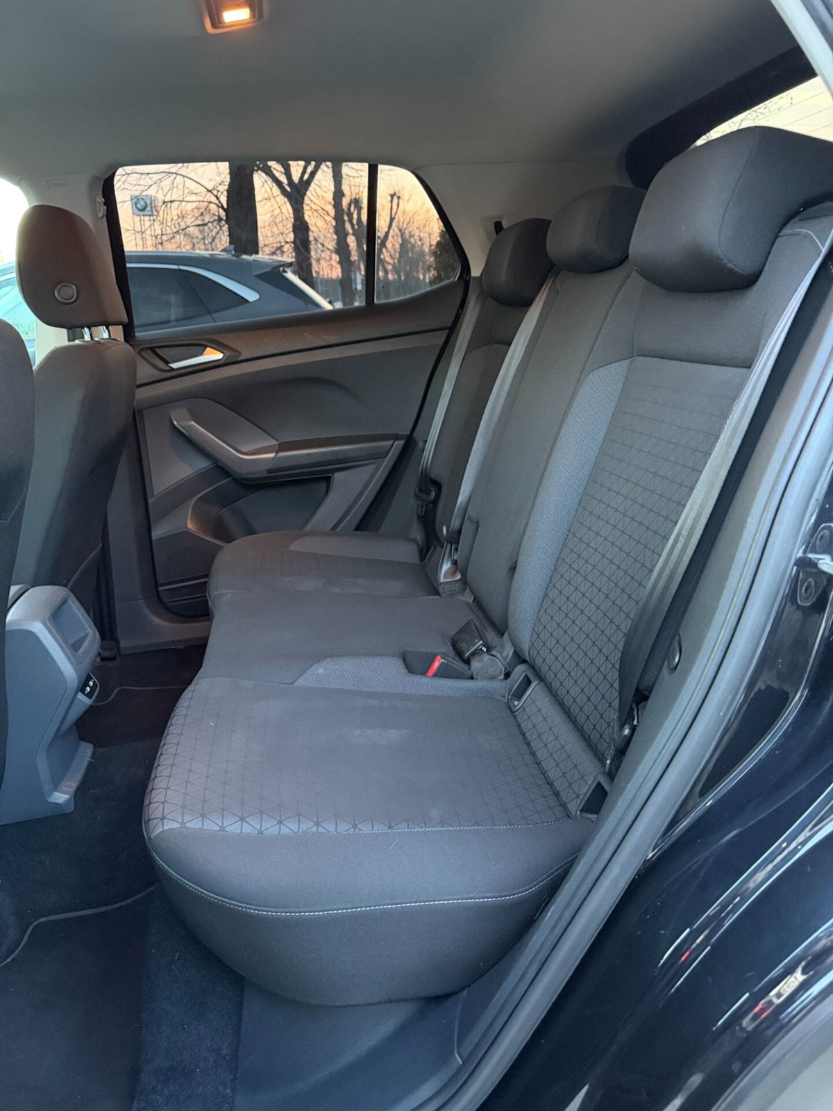 Volkswagen T-Cross 1.0 TSI Style BMT (11)