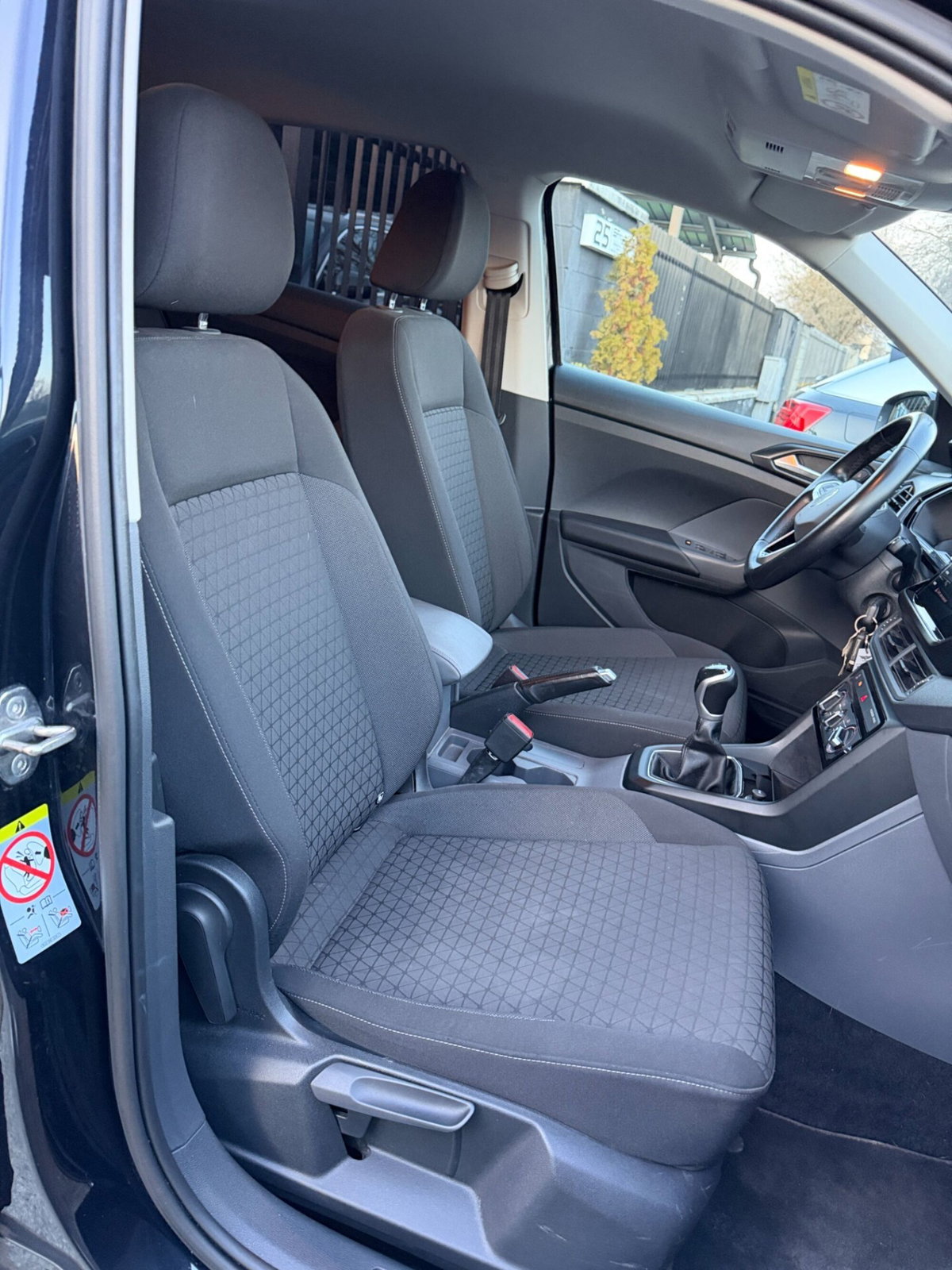 Volkswagen T-Cross 1.0 TSI Style BMT (13)