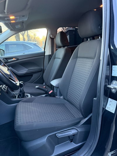 Volkswagen T-Cross 1.0 TSI Style BMT (8)