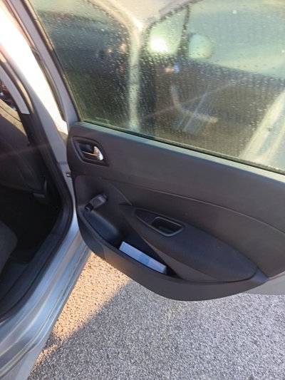 Peugeot 308 SW 1.4 VTi 95CV Premium (13)