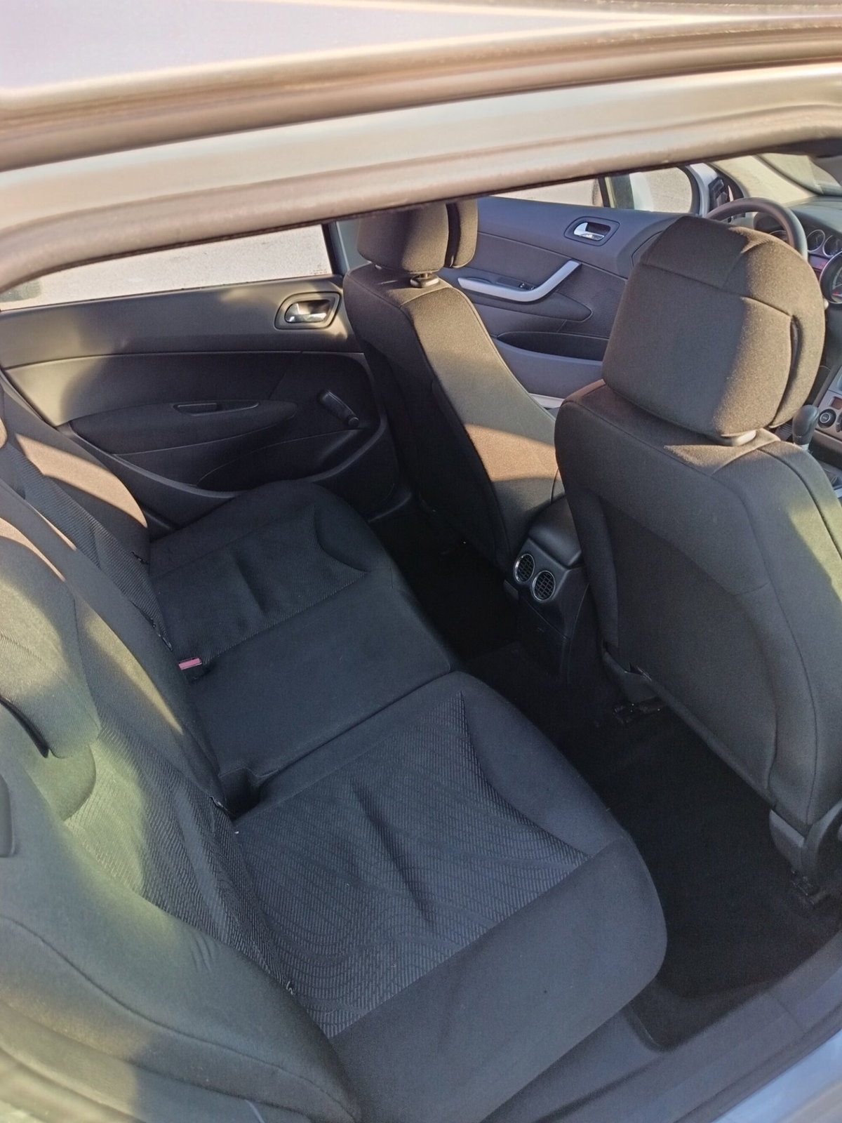 Peugeot 308 SW 1.4 VTi 95CV Premium (14)