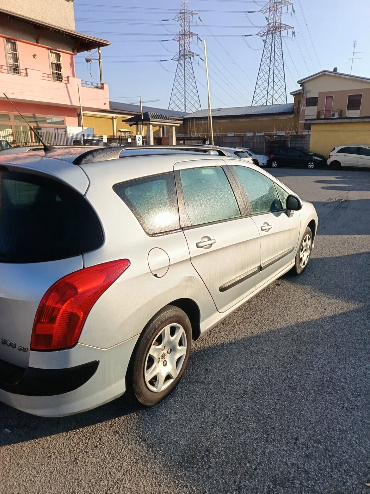 Peugeot 308 SW 1.4 VTi 95CV Premium (4)