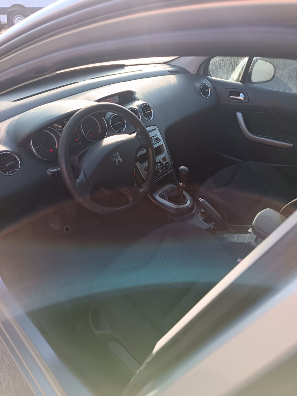 Peugeot 308 SW 1.4 VTi 95CV Premium (8)