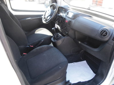 Fiat Qubo 1.4 8V 77 CV Lounge Natural Power (13)
