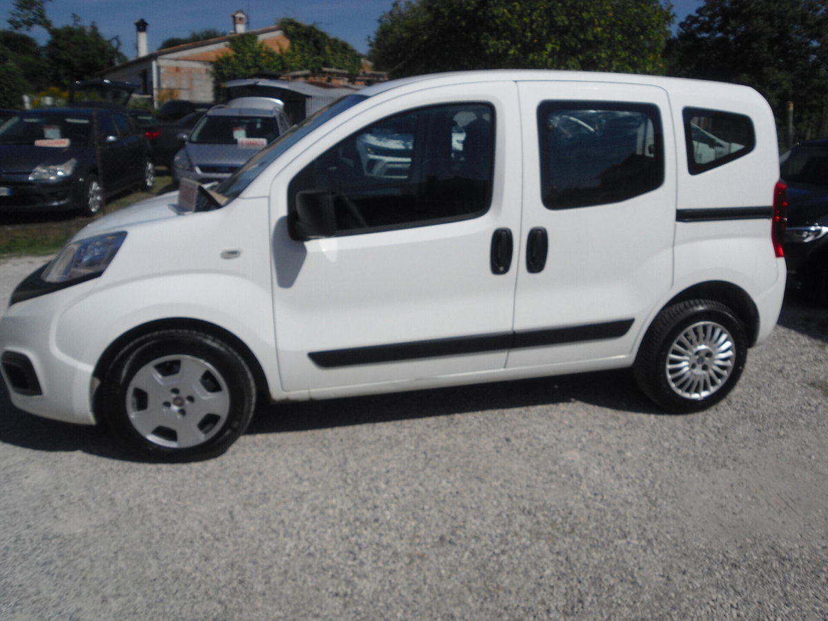 Fiat Qubo 1.4 8V 77 CV Lounge Natural Power (6)