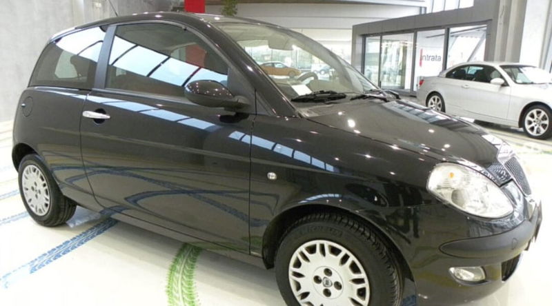 Lancia Ypsilon 1.2 Argento