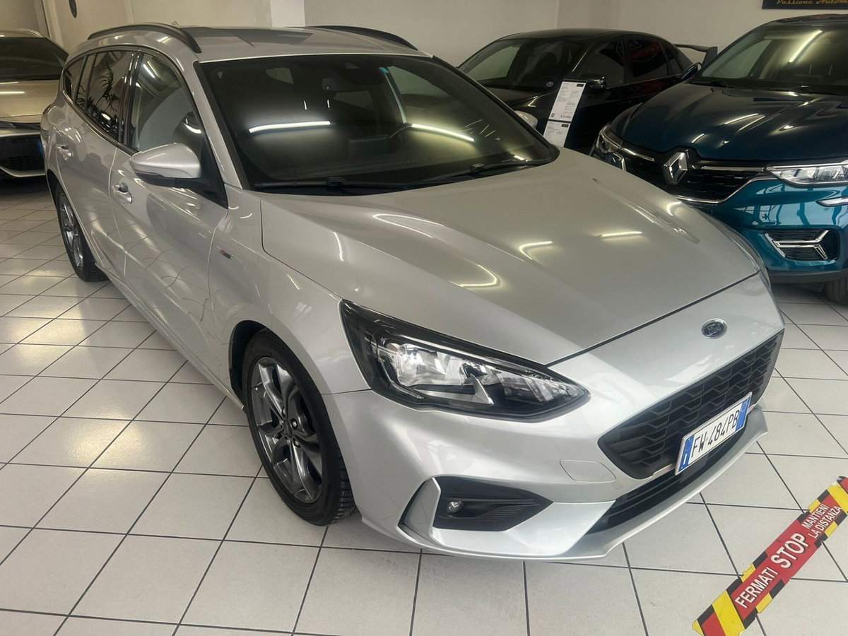 Ford Focus Station Wagon 1.5 TDCi 120 CV Start&Stop SW ST Line (3)