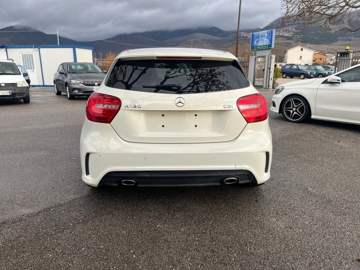 Mercedes-Benz Classe A 180 CDI Premium (5)