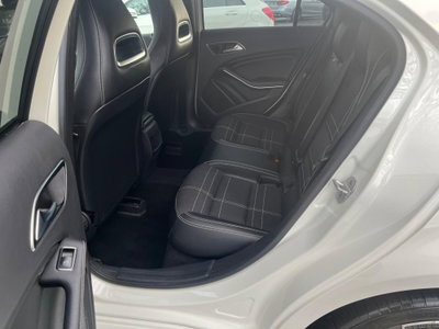 Mercedes-Benz Classe A 180 CDI Premium (9)