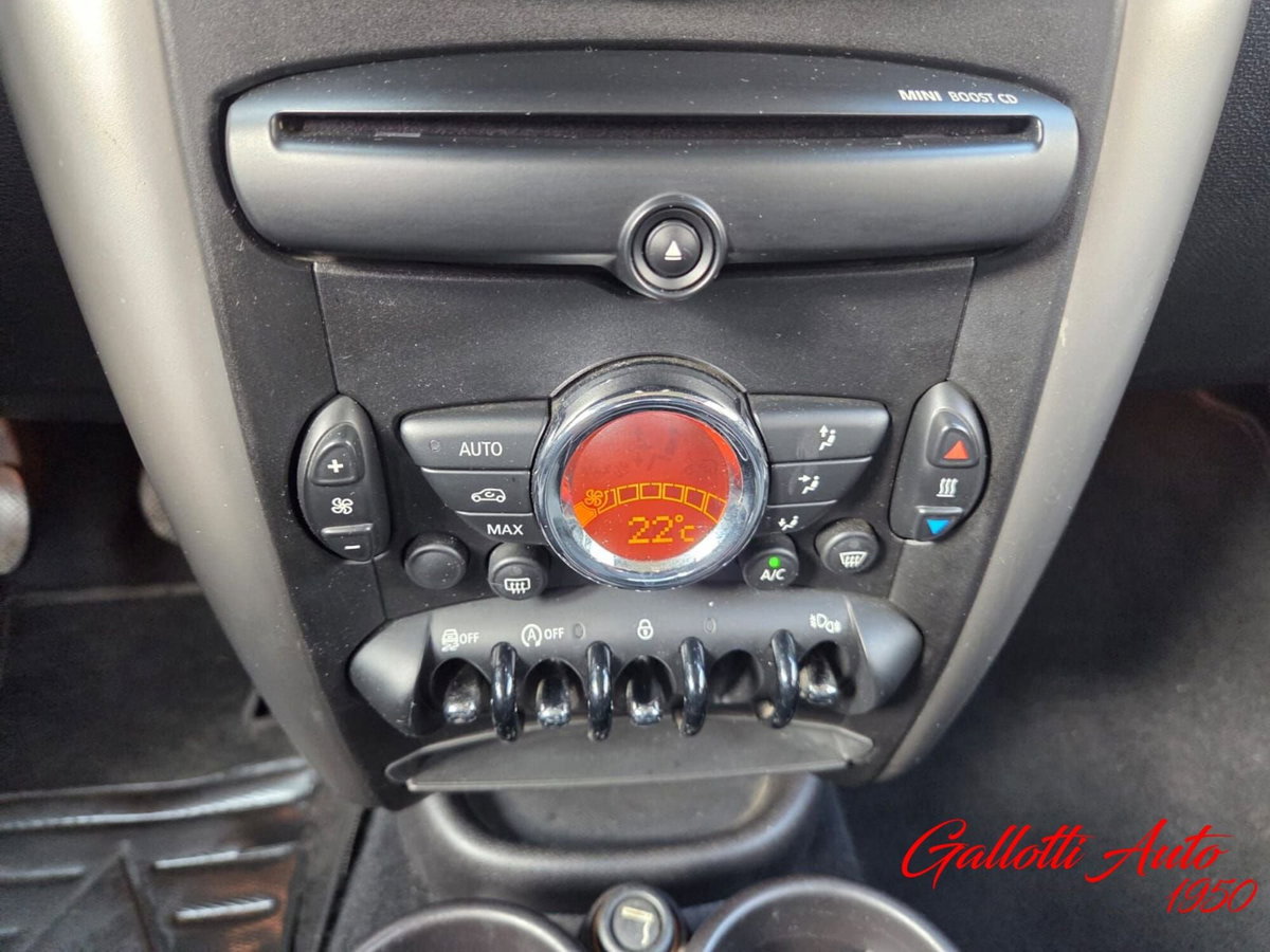 MINI Mini Countryman 1.6 Cooper D Countryman (13)