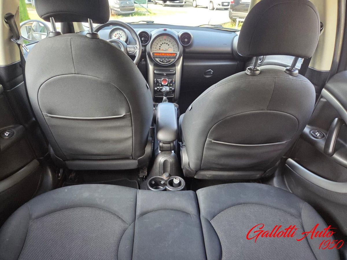MINI Mini Countryman 1.6 Cooper D Countryman (17)