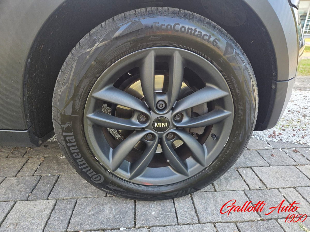 MINI Mini Countryman 1.6 Cooper D Countryman (18)