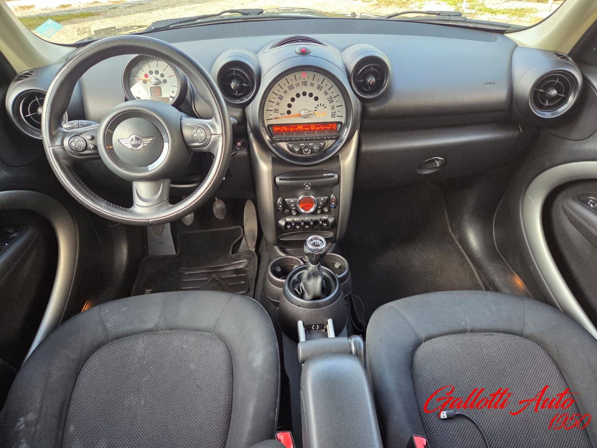 MINI Mini Countryman 1.6 Cooper D Countryman (9)
