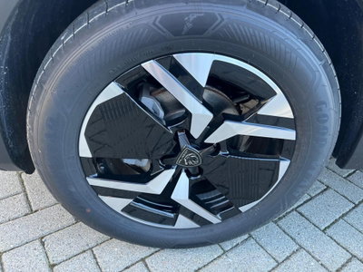 Peugeot 2008 PureTech 130 S&S EAT8 Allure Pack (11)