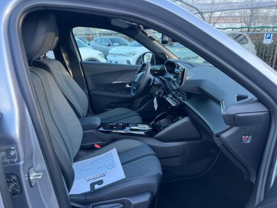 Peugeot 2008 PureTech 130 S&S EAT8 Allure Pack (14)