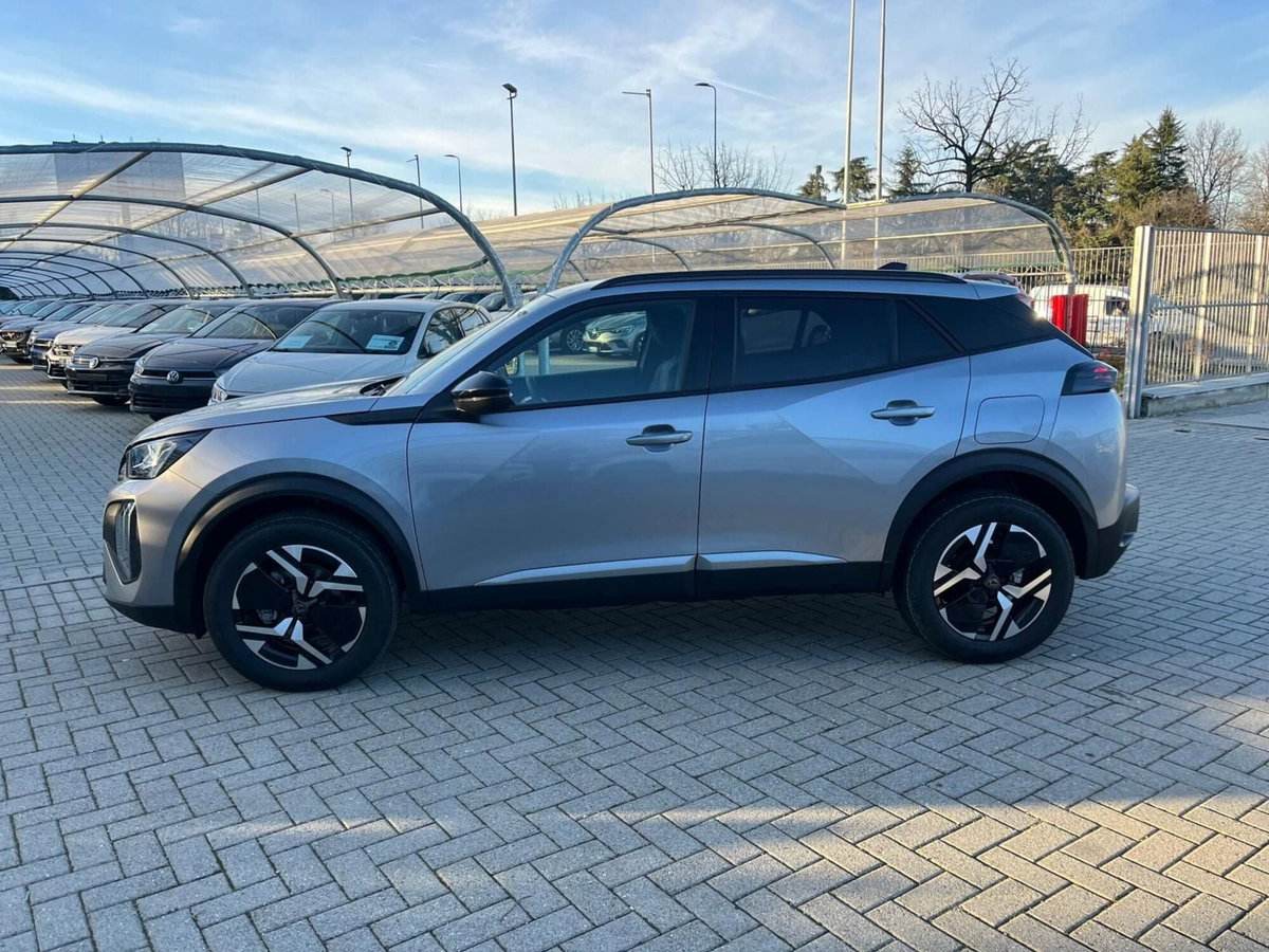 Peugeot 2008 PureTech 130 S&S EAT8 Allure Pack (6)