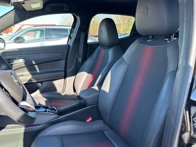 Alfa Romeo Junior 1.2 ibrida Speciale 145cv edct6 (10)