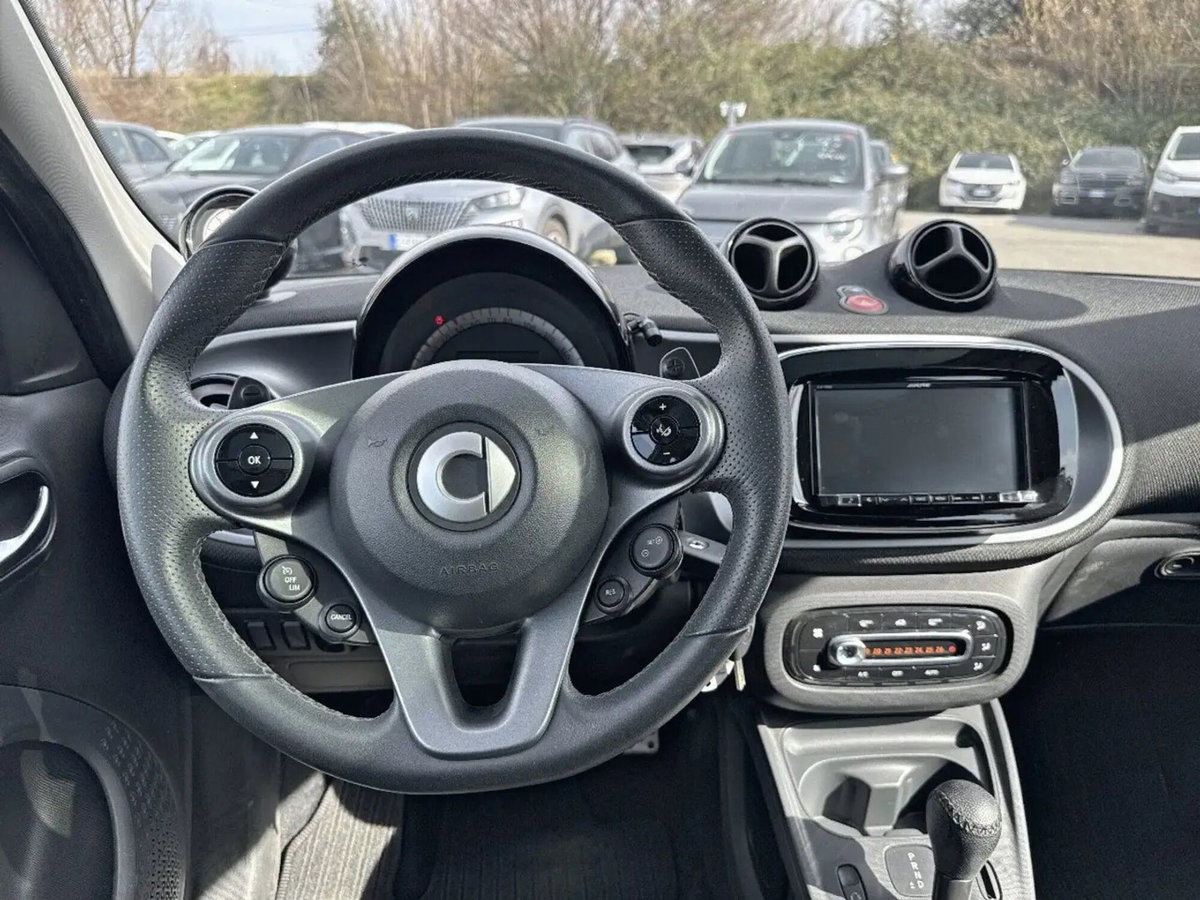 smart forfour forfour 70 1.0 twinamic Superpassion (9)