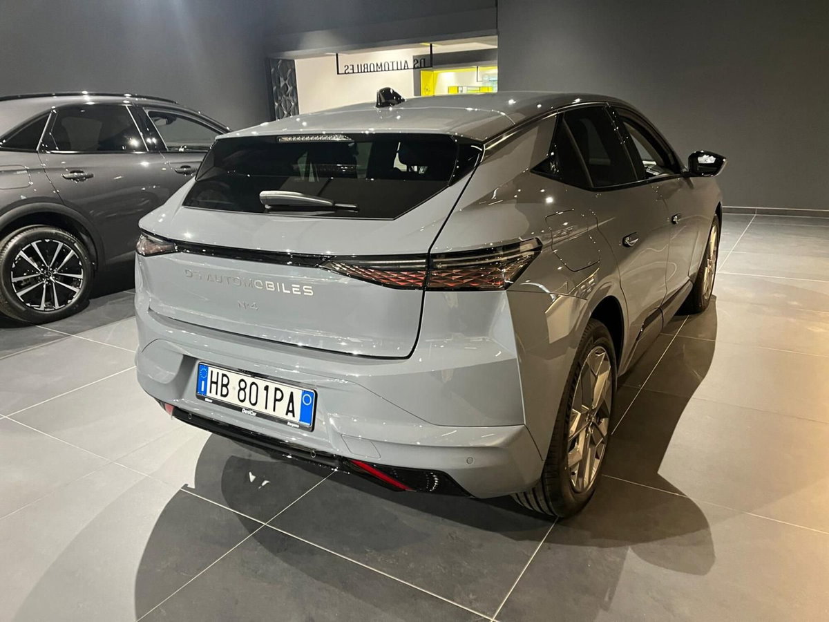 Ds DS 4 1.5 bluehdi Pallas 130cv auto (8)