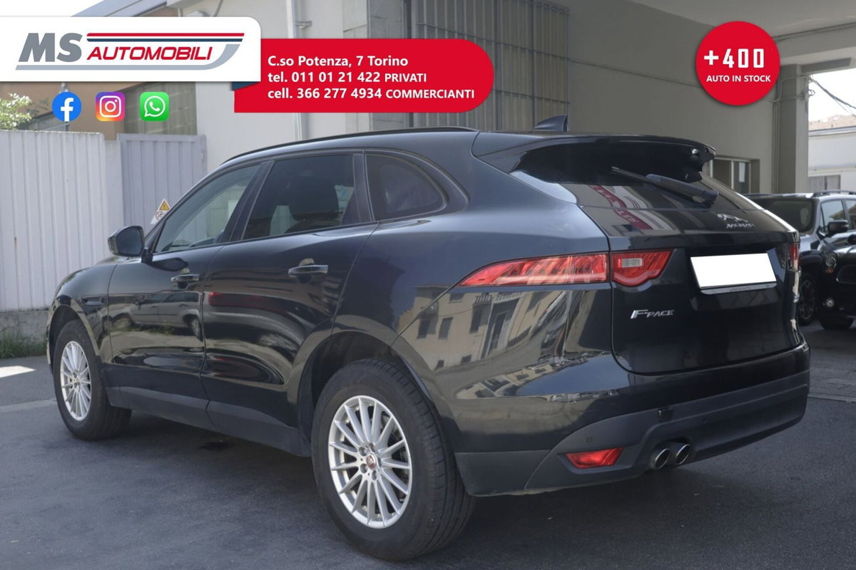 Jaguar F-Pace 2.0 D 180 CV AWD Pure (15)