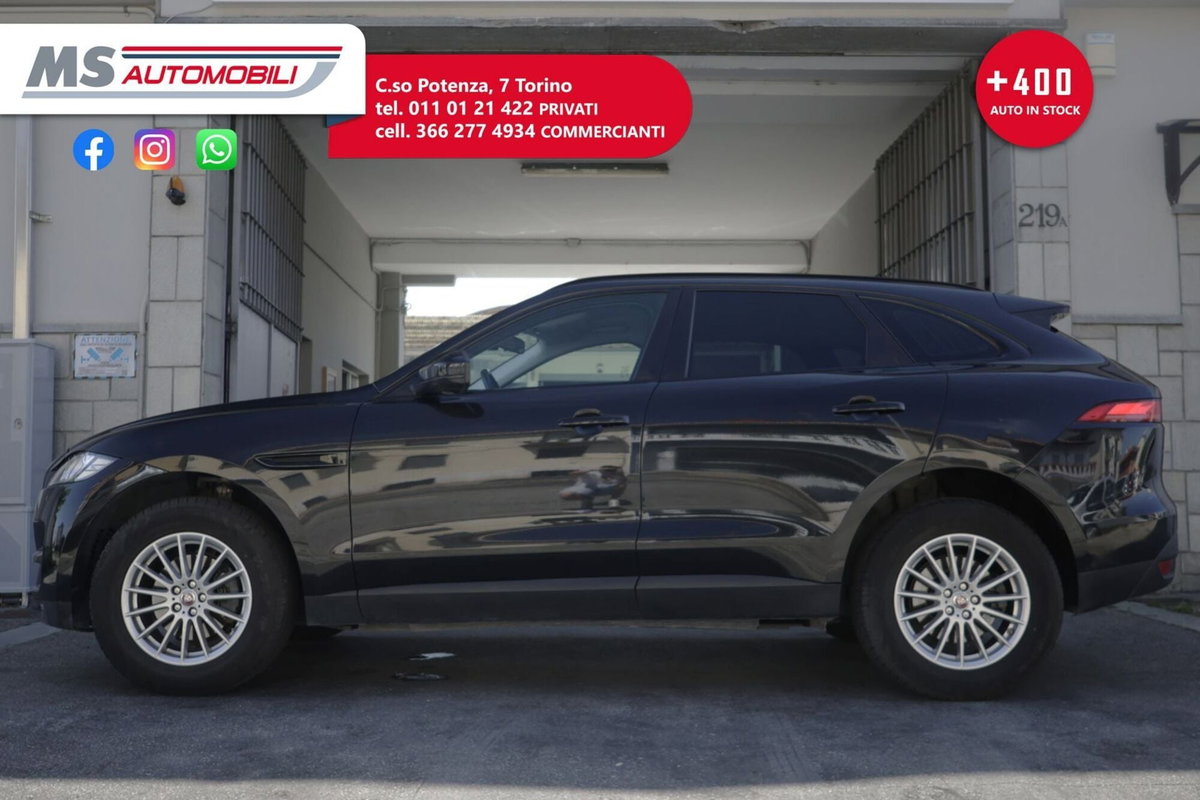 Jaguar F-Pace 2.0 D 180 CV AWD Pure (4)