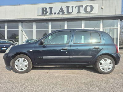 Renault Clio 1.2 cat 5 porte Ice usata