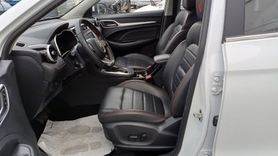 Mg ZS ZS 1.0 Luxury auto (10)