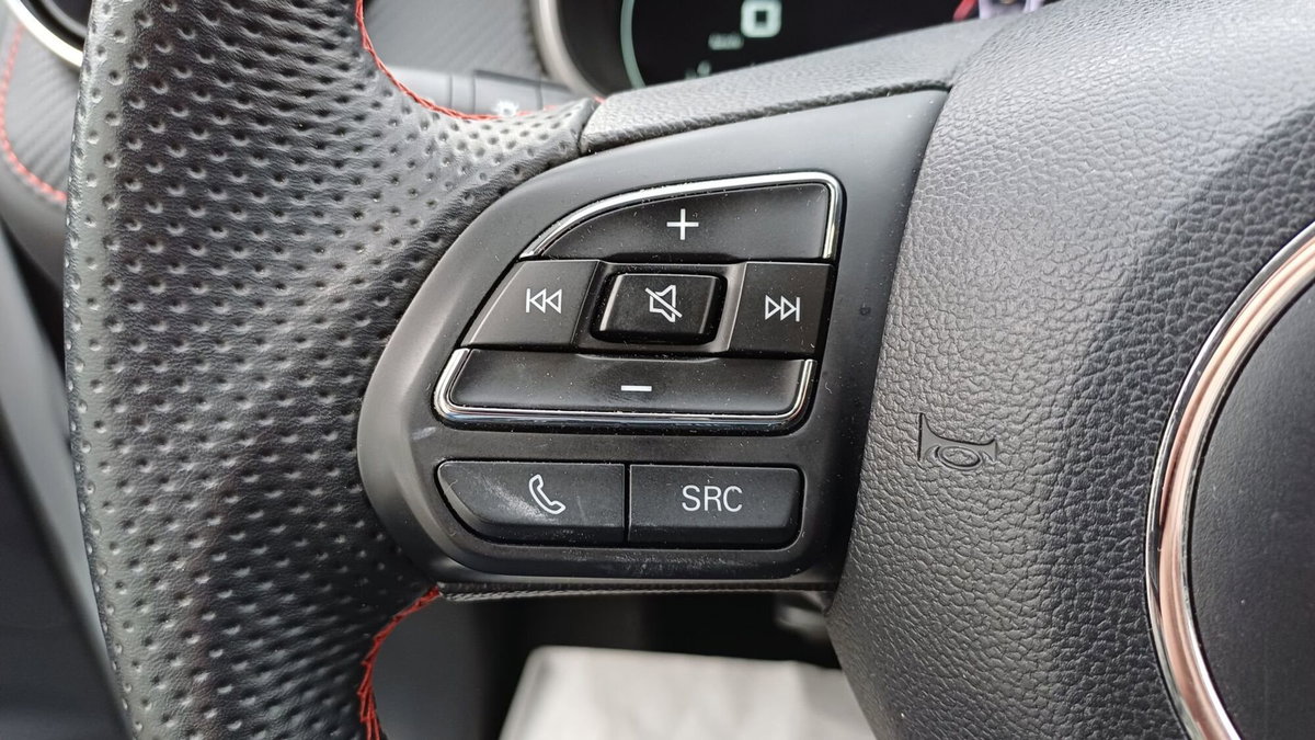 Mg ZS ZS 1.0 Luxury auto (20)