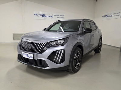 Peugeot 2008 1.2 puretech Active s&s 100cv usata