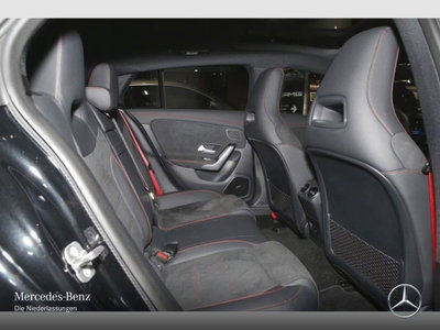 Mercedes-Benz CLA Shooting Brake AMG 35 Premium Plus AMG 4matic auto (7)