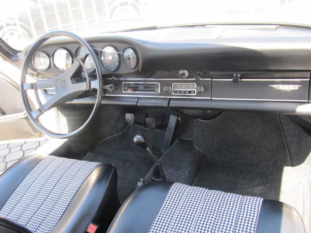 Porsche 911 Coupé Coupe 3.0 Carrera T (3)