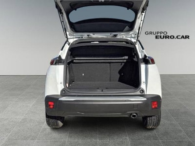 Peugeot 2008 BlueHDi 130 S&S EAT8 GT Pack (5)